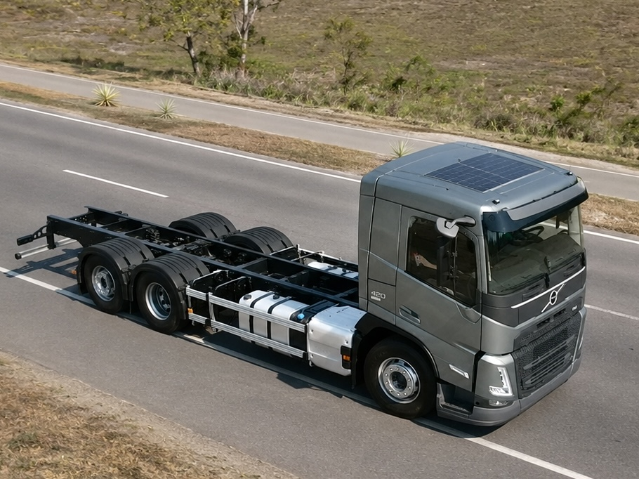 Heavy Duty Truck